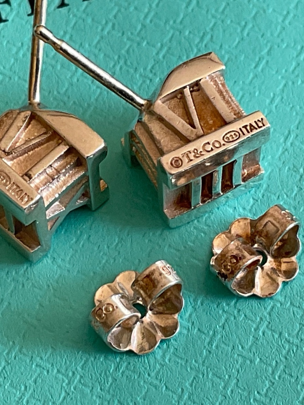Tiffany & Co. Sterling Silver Roman Numeral IX Stud Earrings on Tiffany Blue - Picture 4 of 8